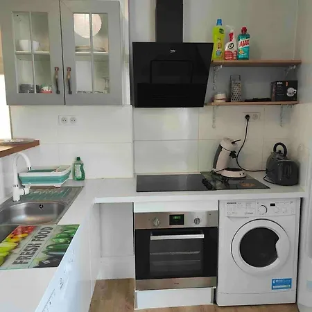 Chaleureux à Néris-les-bains - 57 M² Avec Terrasse Apartamento