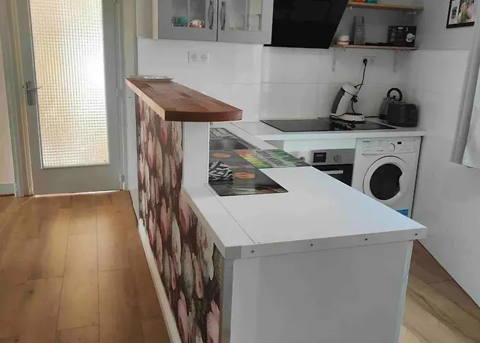 Chaleureux à Néris-les-bains - 57 M² Avec Terrasse Néris-les-Bains